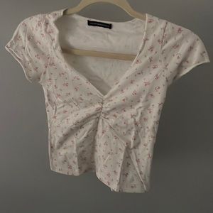 brandy melville white pink flower gina top